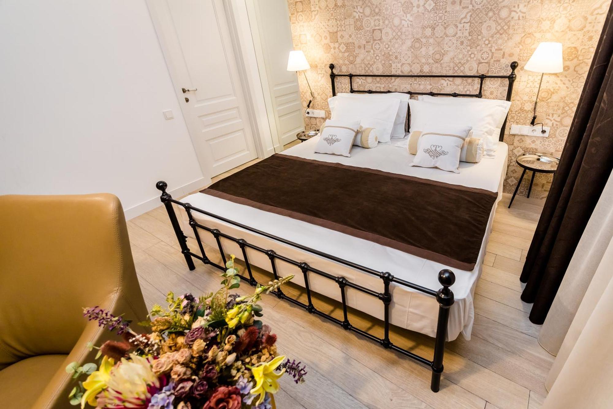 Boutique Apart Upe Тбилиси Стая снимка